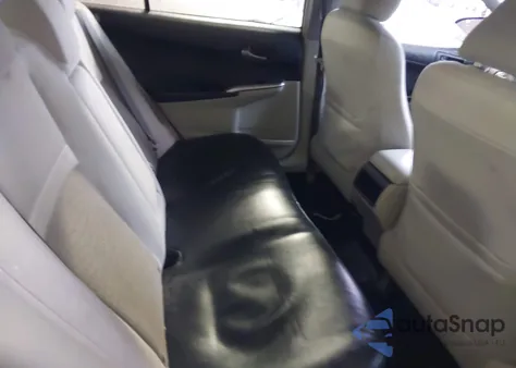 2012 Toyota Camry Hybrid Le z USA, uszkodzony, nr VIN 4T1BD1FK7CU048342